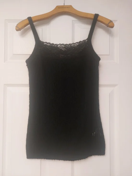 Lace-Trim Black Open-weave Camisole Tank for Women - Picture 1 of 5